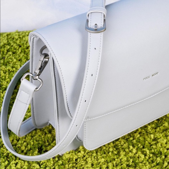 Zoe Crossbody Bag - Picture 2 of 11